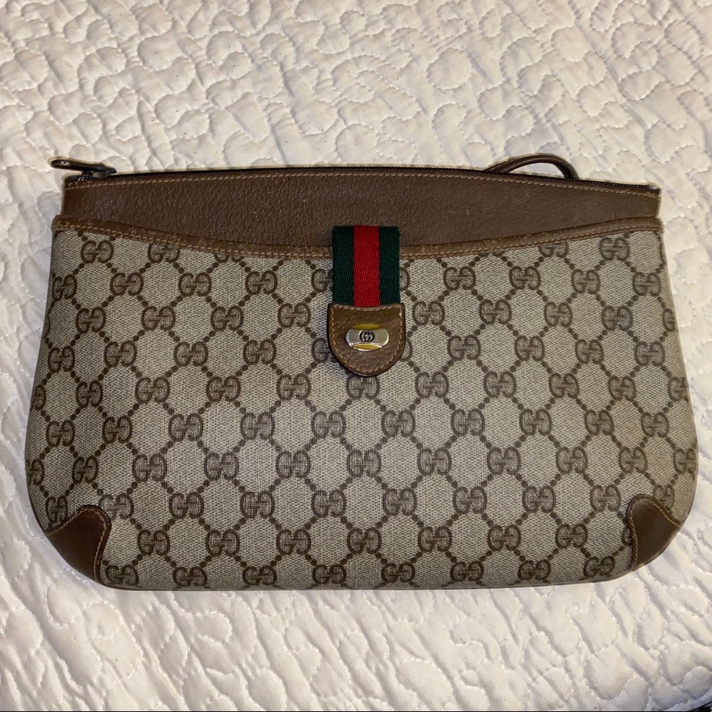 Gucci vintage purse accessory collection